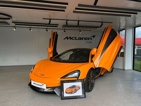 MCLAREN 570S - Vue 2